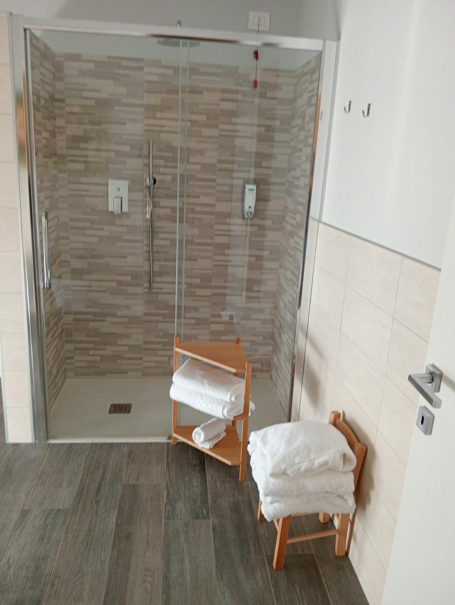 La Moia Bed & Breakfast Cerete ภายนอก รูปภาพ